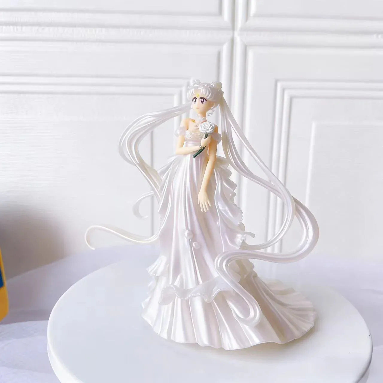 Moon Princess Serenity in White Gown - Image 3